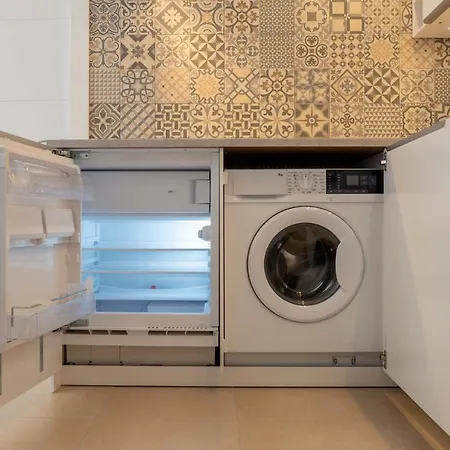 Estupendo Piso En Primera Linea De Playa; Ronda Iv Apartamento