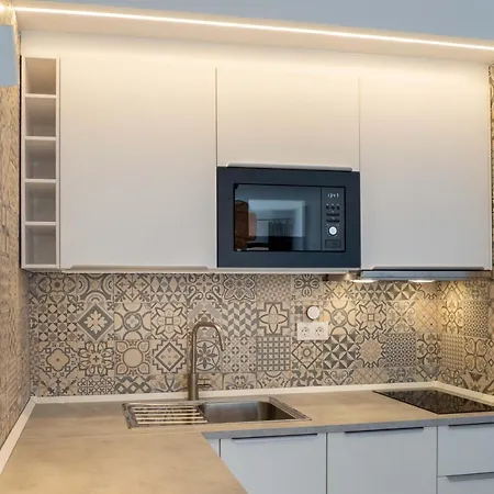 Apartamento Estupendo Piso En Primera Linea De Playa; Ronda Iv