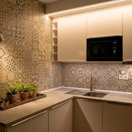 Apartamento Estupendo Piso En Primera Linea De Playa; Ronda Iv