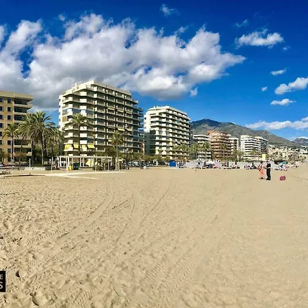 Estupendo Piso En Primera Linea De Playa; Ronda Iv Apartamento
