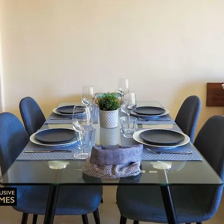 Estupendo Piso En Primera Linea De Playa; Ronda Iv Apartamento *