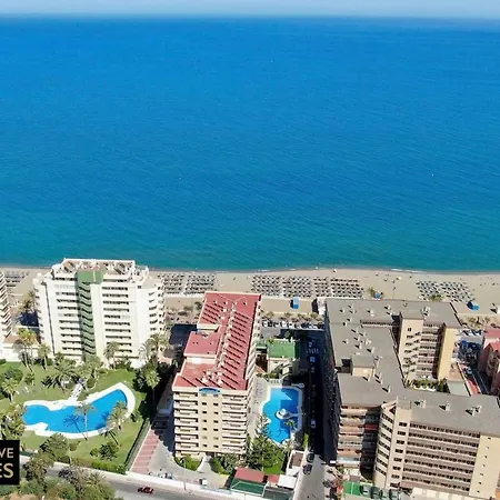 Estupendo Piso En Primera Linea De Playa; Ronda Iv Apartamento *