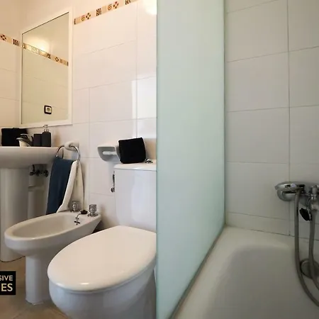 Apartamento Estupendo Piso En Primera Linea De Playa; Ronda Iv